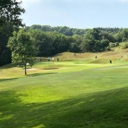 Holiday home The Nineteenth, Oakridge St Mellion, Free Golf/spa St Mellion