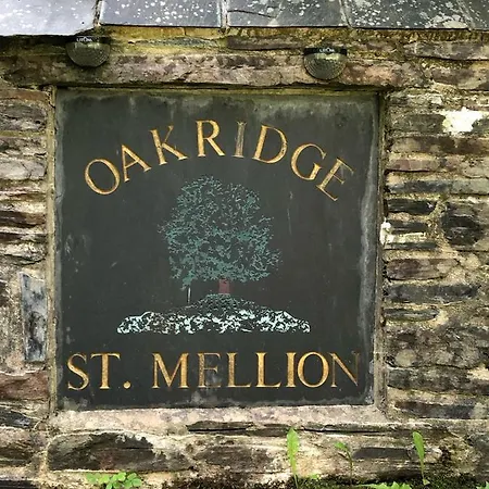 Holiday home The Nineteenth, Oakridge St Mellion, Free Golf/spa *
