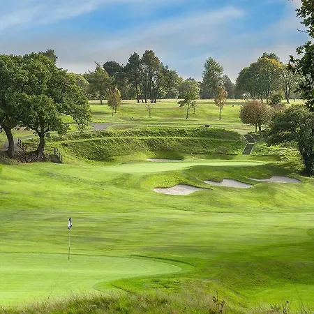 Holiday home The Nineteenth, Oakridge St Mellion, Free Golf/spa St Mellion