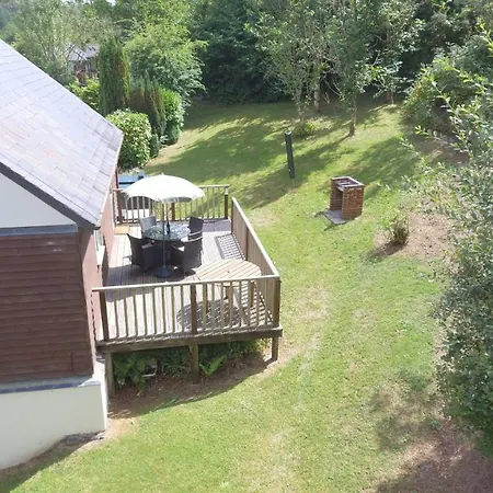 Holiday home The Nineteenth, Oakridge St Mellion, Free Golf/spa *