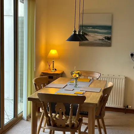 The Nineteenth, Oakridge St Mellion, Free Golf/spa Holiday home *